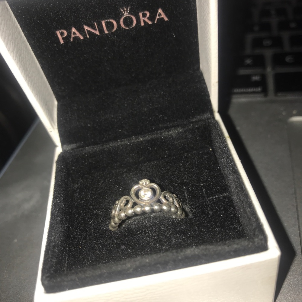 PANDORA My Princess Tiara Ring